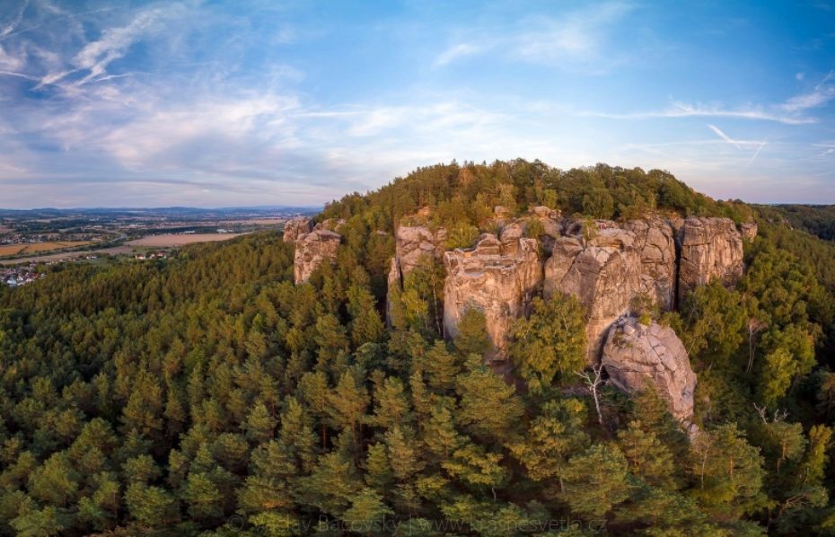 Archeologie Příhrazských skal II: Hrada a Klamorna, Drábské světničky
