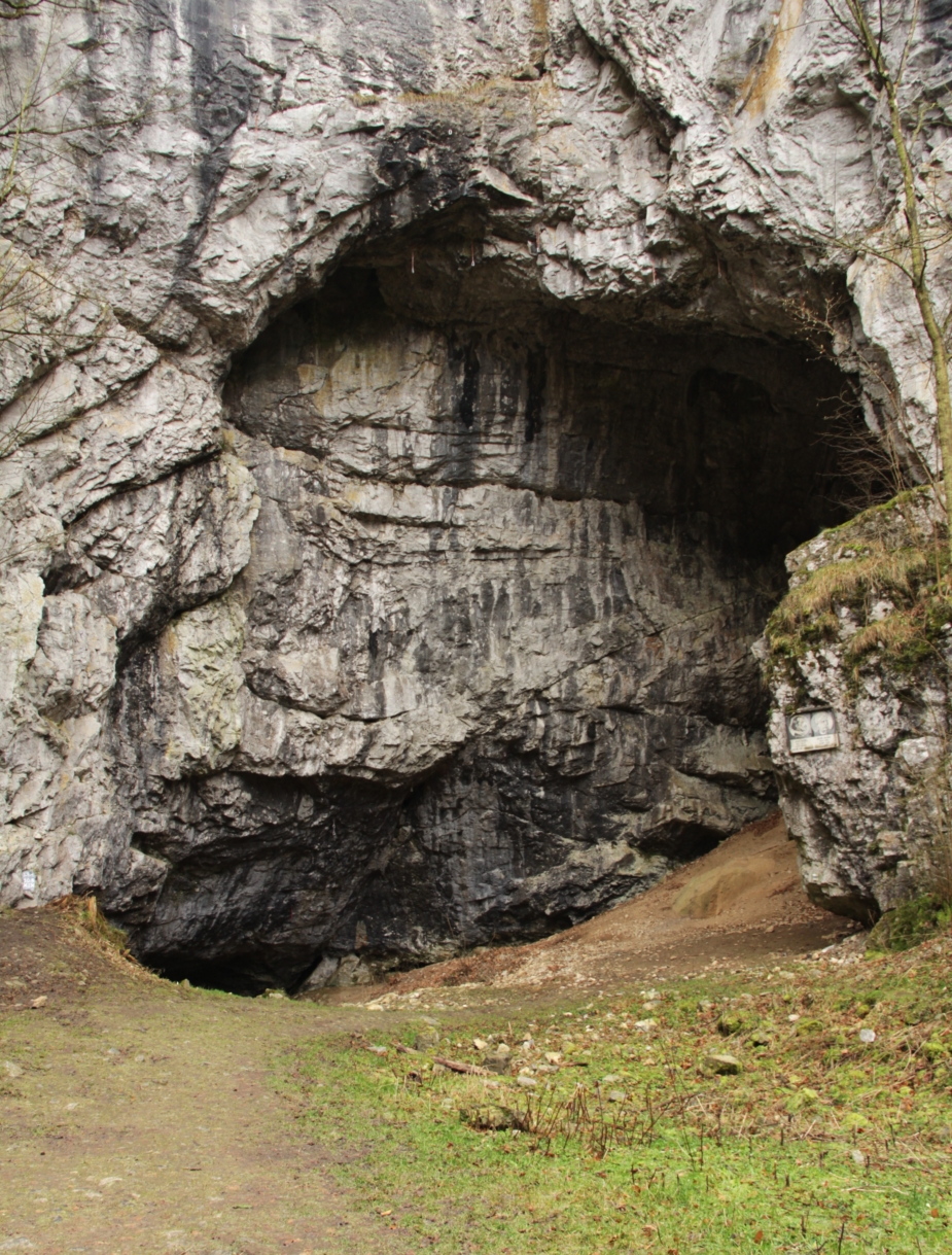 Jeskyně Býčí skála - Archeologické léto