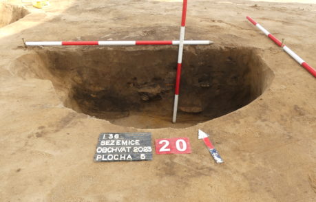 Terénní archeologický výzkum v trase I/36 Sezemice obchvat