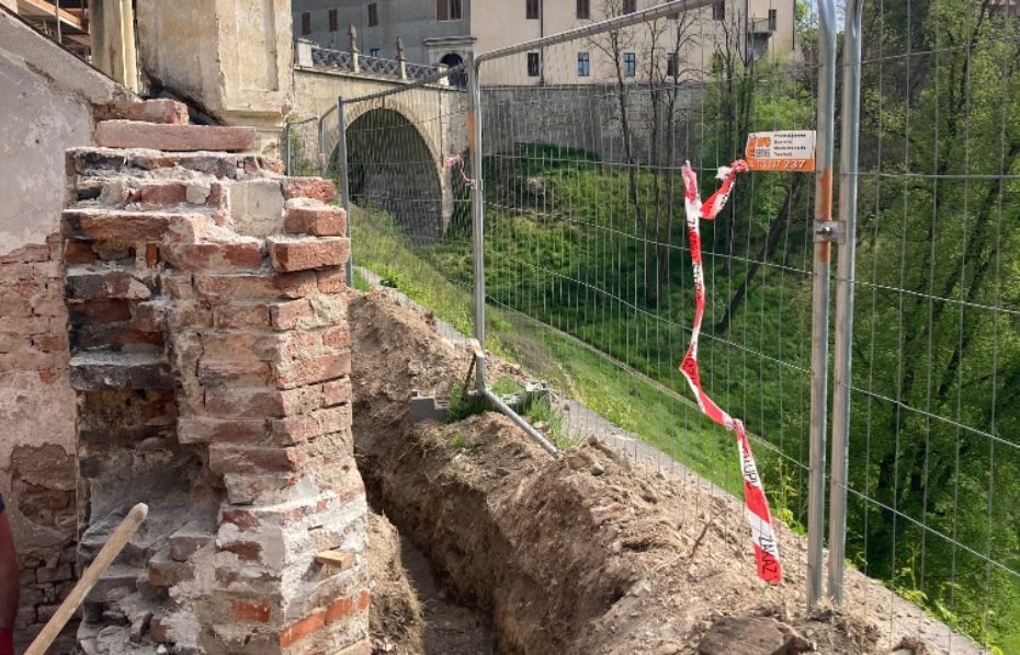 Archeologický výzkum na hradě Veveří