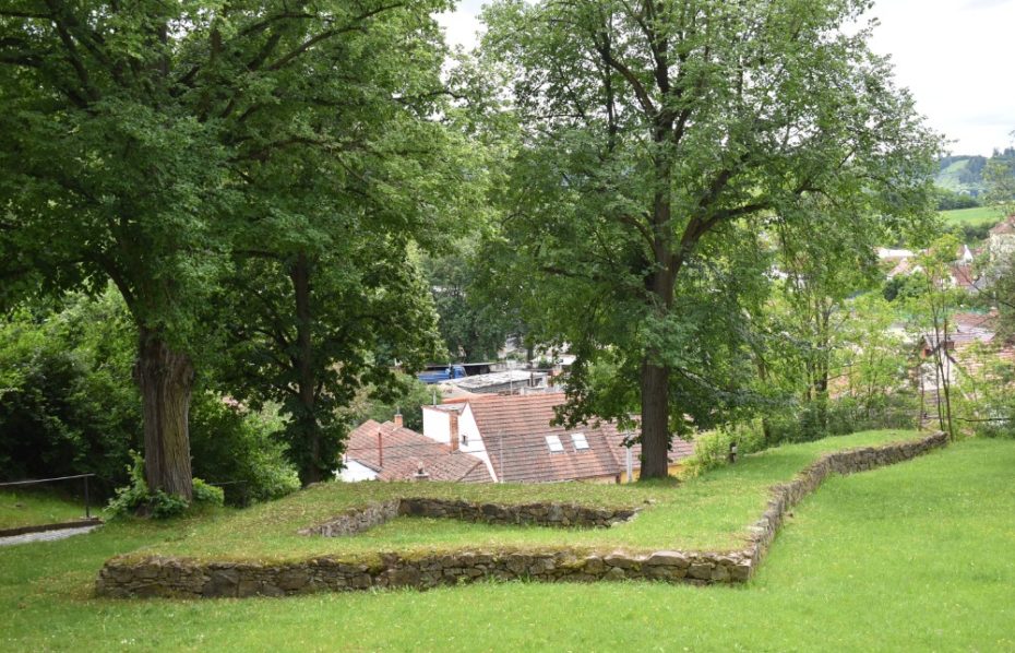 Hrad Lelekovice