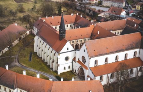Klášter Porta coeli